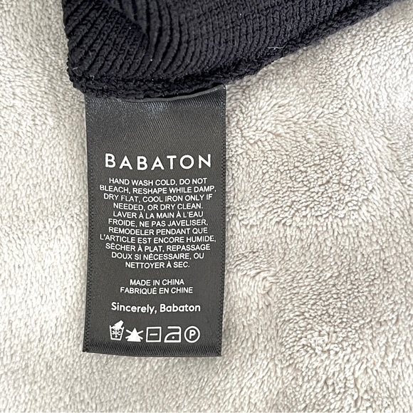 Aritzia - Babaton sculpt knit cross top - Picture 3 of 4